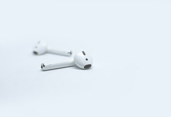 How to Set Up Replacement AirPods or Charging Case