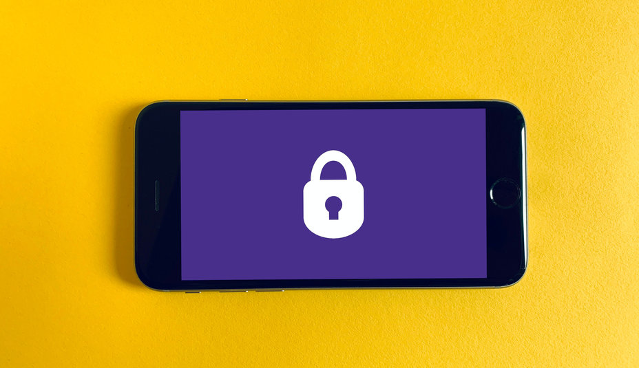 Smartphones and privacy: a few tips to protect yourself