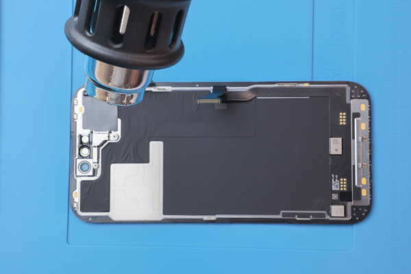 Heating the front sensor assembly
