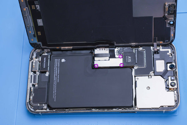 Removing the battery connector cover
