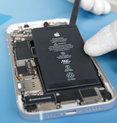 Battery replacement of iPhone 12