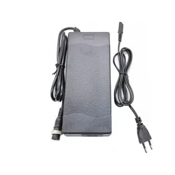 Dualtron Storm, Ultra 2 - Charger 84V / 1.4A